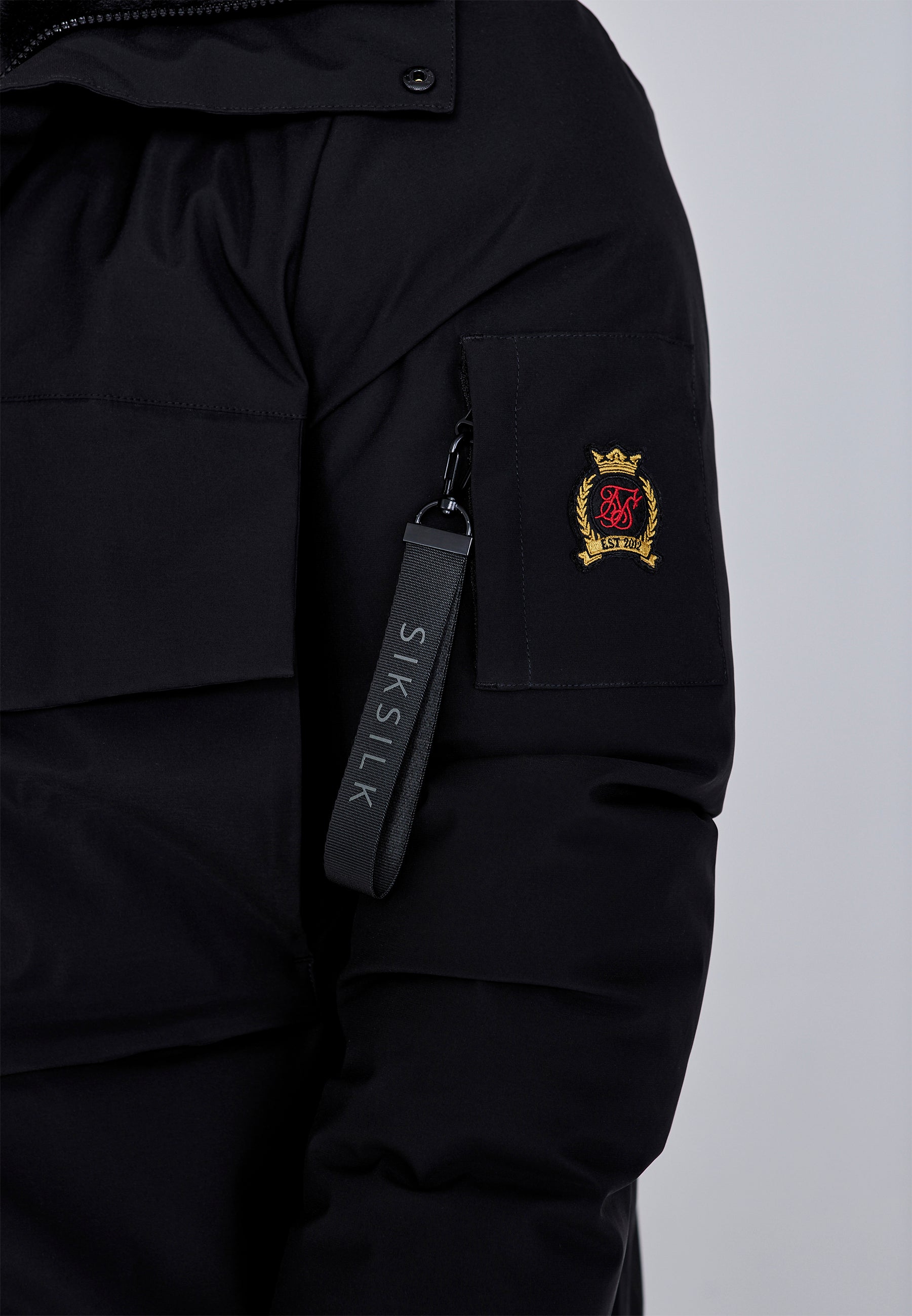 Parka in Black Jacken SikSilk