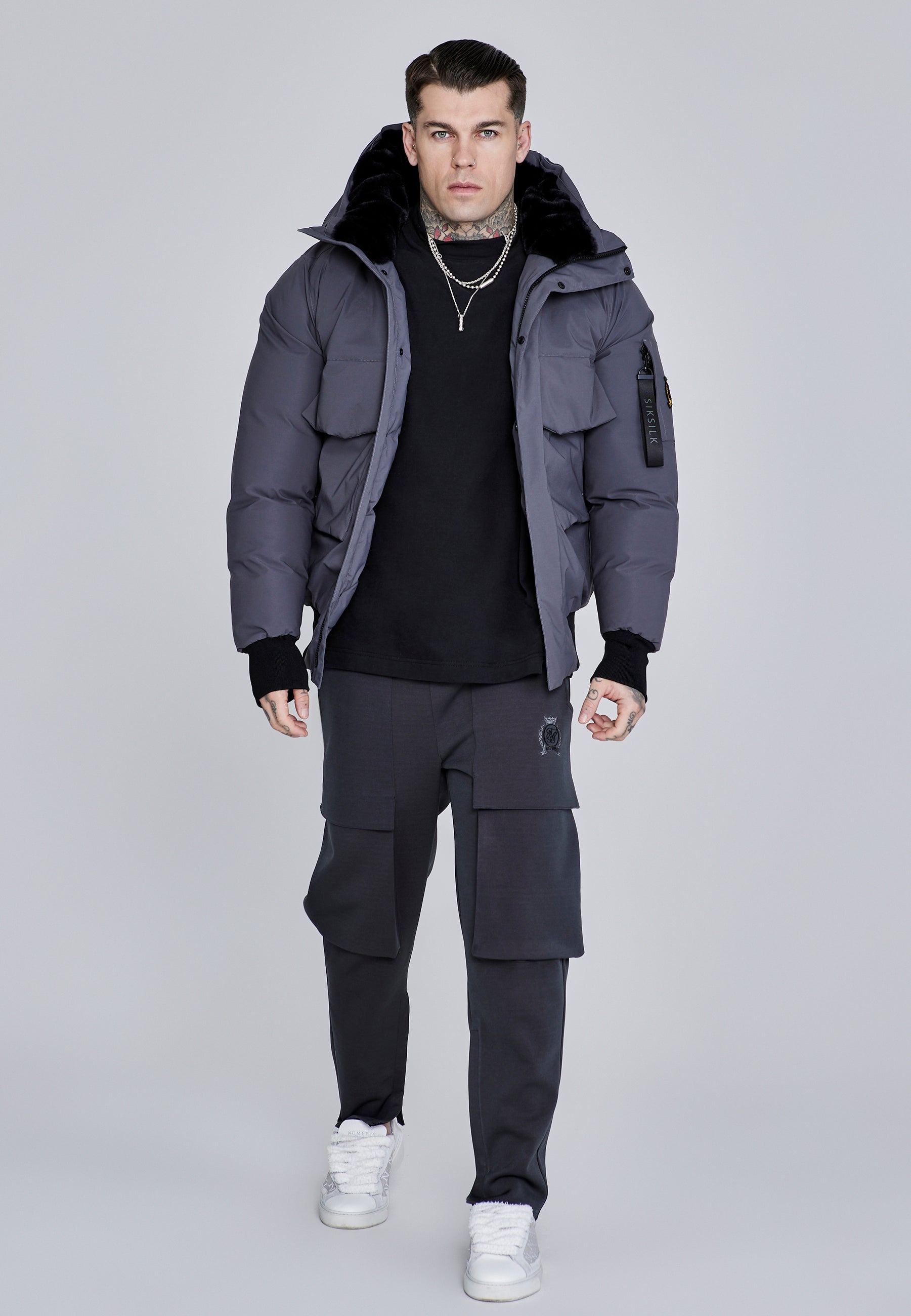 Hooded Bomber Jacket in Grey Jacken SikSilk