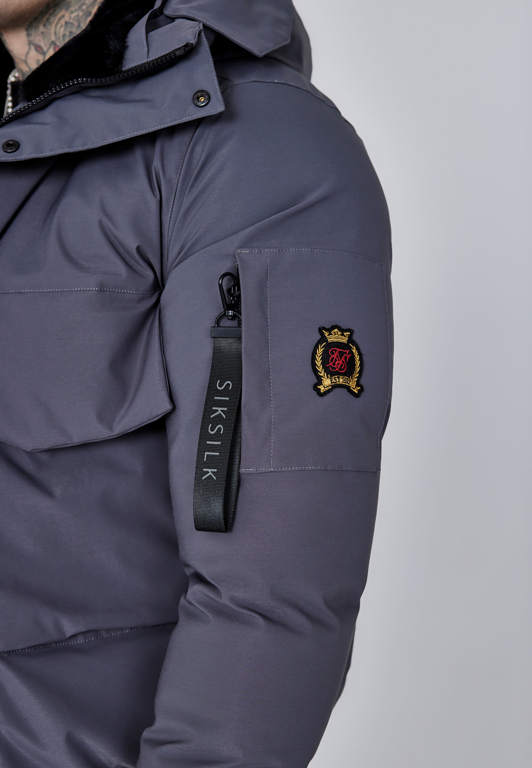 Hooded Bomber Jacket in Grey Jacken SikSilk