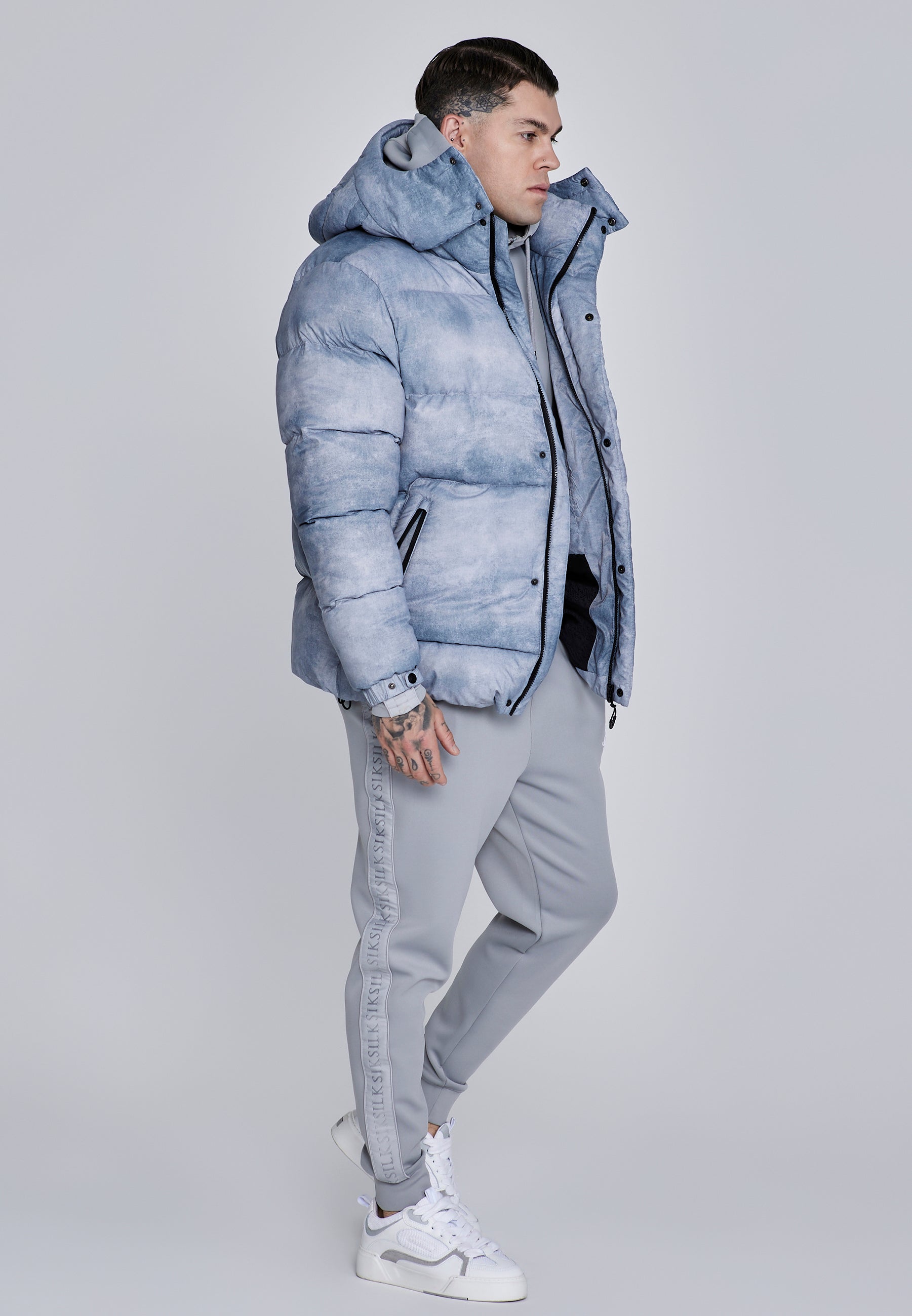 Puffer Jacket in Light Grey Jacken SikSilk