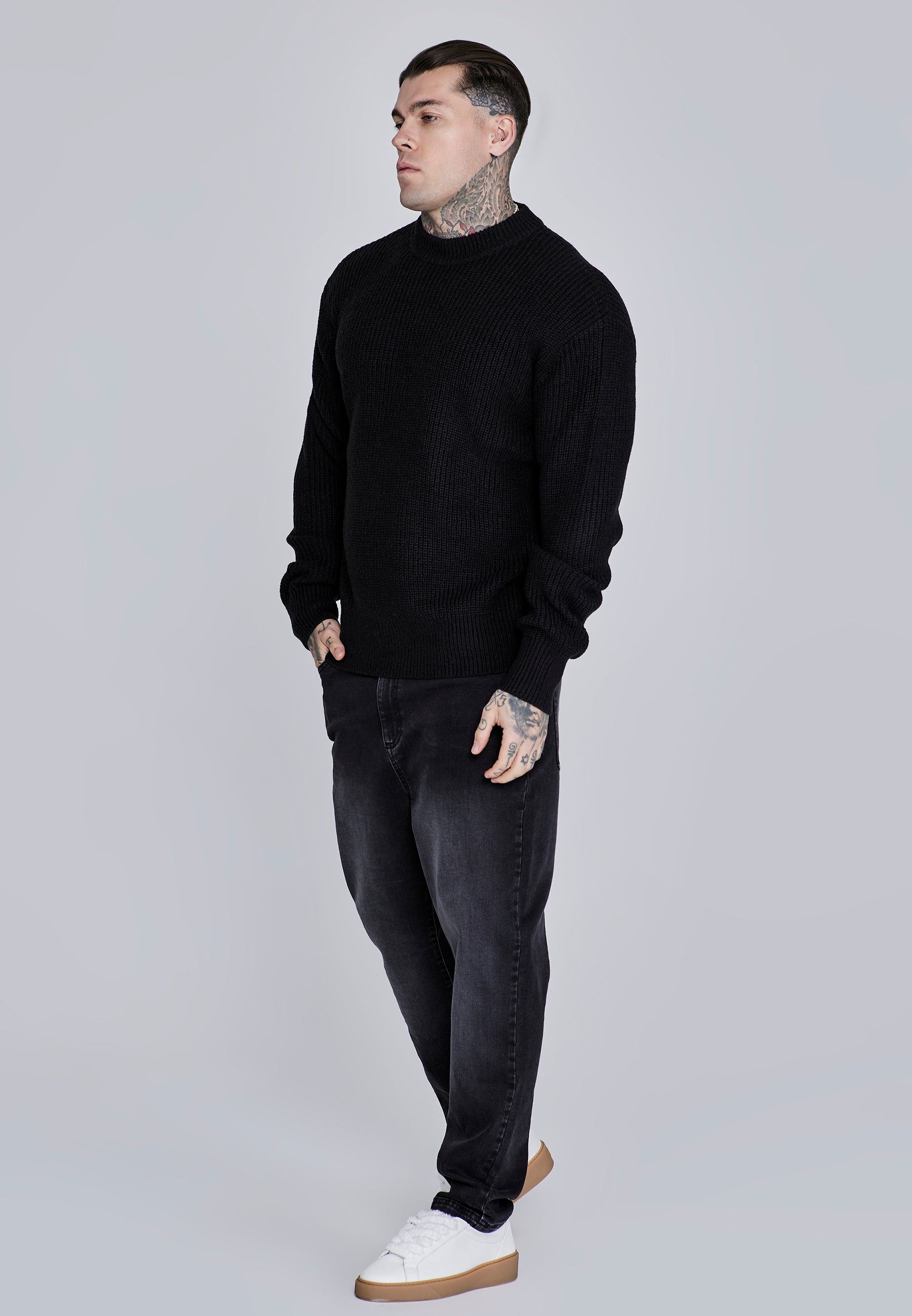 Knitted Sweater in Black Pullover SikSilk