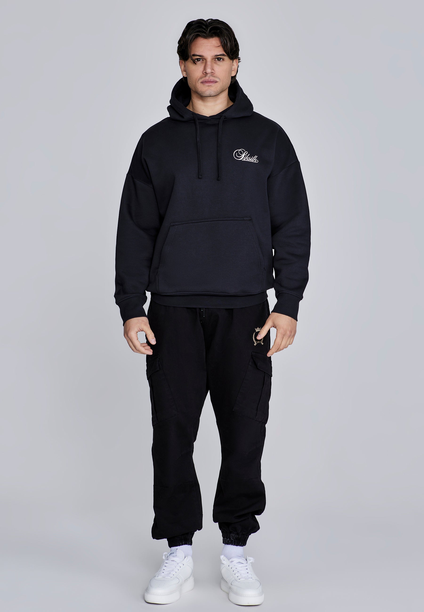 Slim Fit Cargos in Black Hosen SikSilk