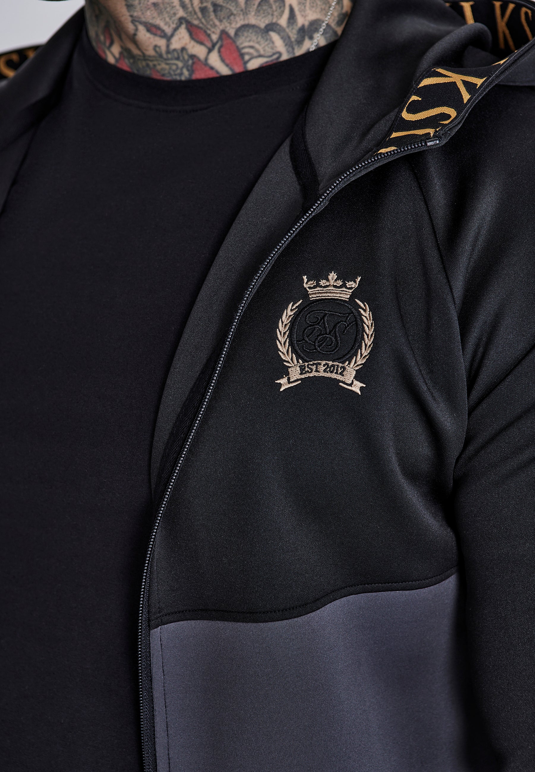 Full Zip Hoodie in Black, Grey Sweatjacken SikSilk