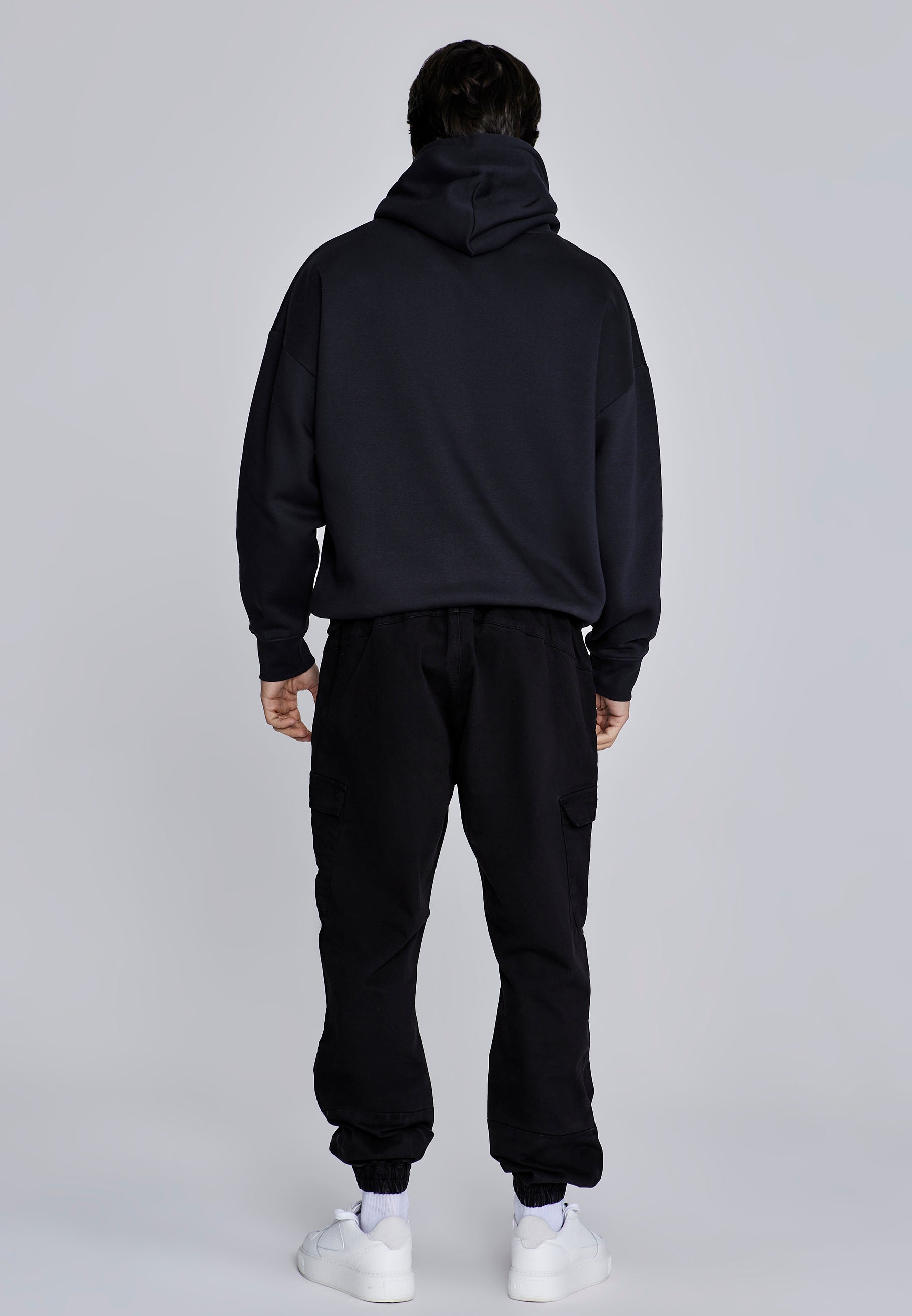 Slim Fit Cargos in Black Hosen SikSilk